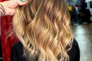 Mechas em véu, transparência ou em lâminas - Como são feitas?